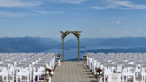 Wedding venue at the summit of Schweitzer with a stunning view of Lake Pend Oreille in the background. 